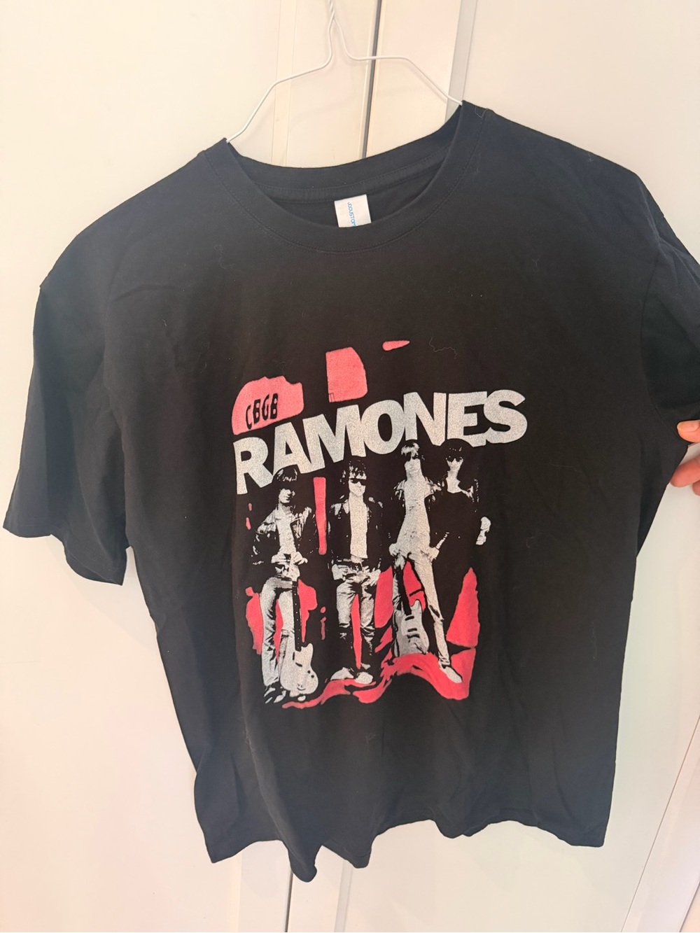Ramones Graphic Band T-Shirt - Black & Red